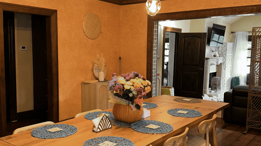 Dining room at our eating disorder treatment facility in Los Angeles California